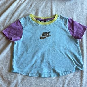 Nike girls crop top
